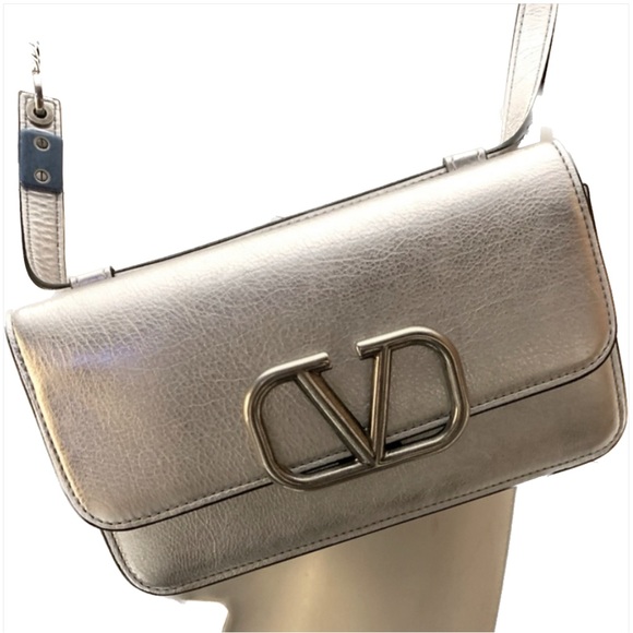 Valentino Garavani Handbags - Valentino Giovanni Clutch /funny pack two in one